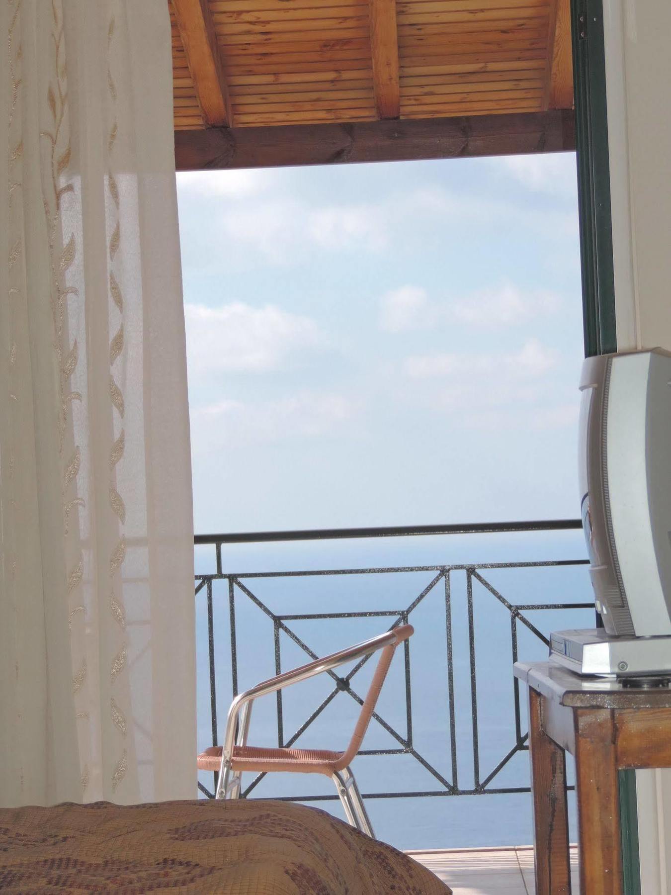 La Casa D' Irene (Adults Only) Hotel Ayios Nikitas Luaran gambar